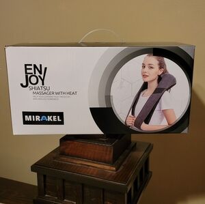 Mirakel Shiatsu Massager with Heat - New